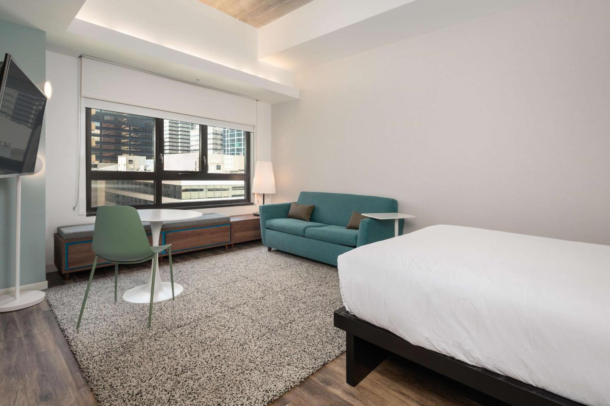 Motto By Hilton Philadelphia Rittenhouse Square Hotel Bagian luar foto
